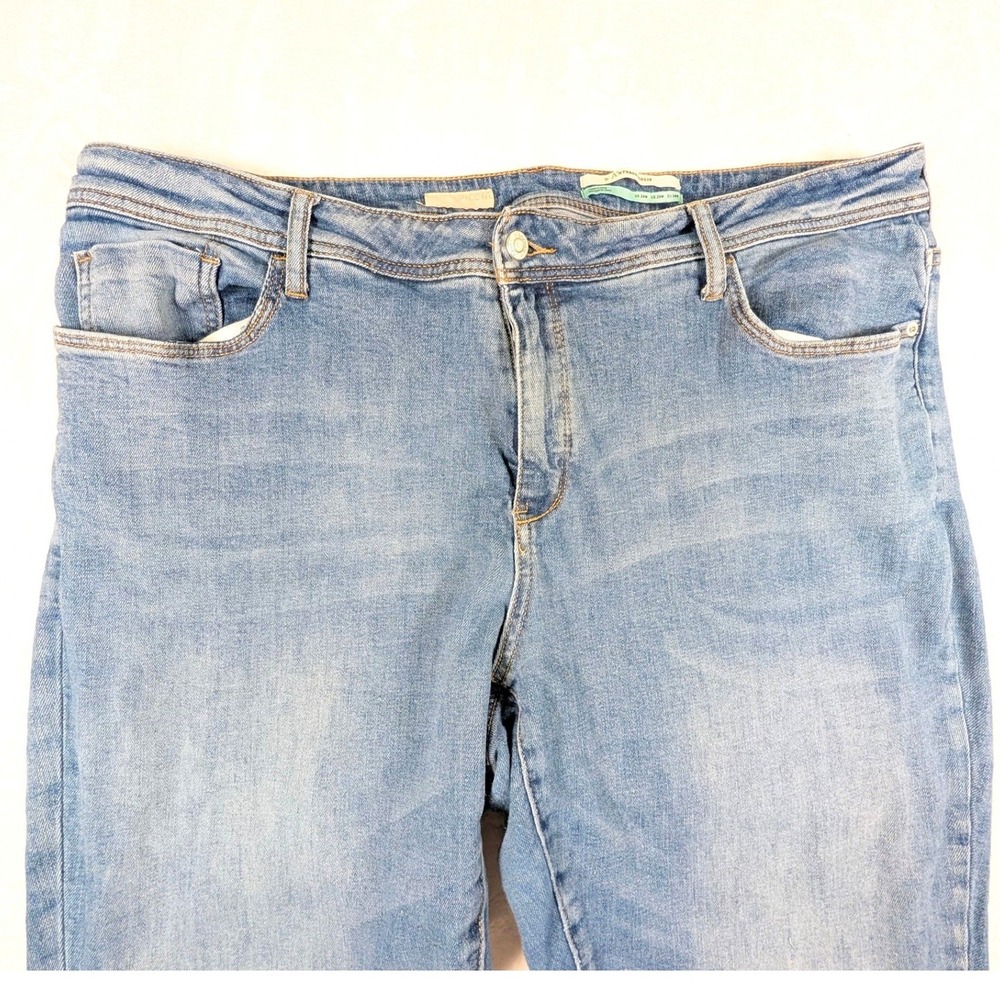 Pilcro Anthropologie Slim Boyfriend Jeans Light Wash‎ Plus Size 20W Denim